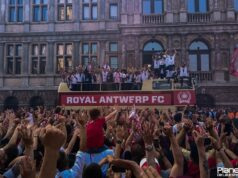 Foto’s Huldiging Royal Antwerp FC Jupiler Pro League kampioen Grote Markt 2023 2/3