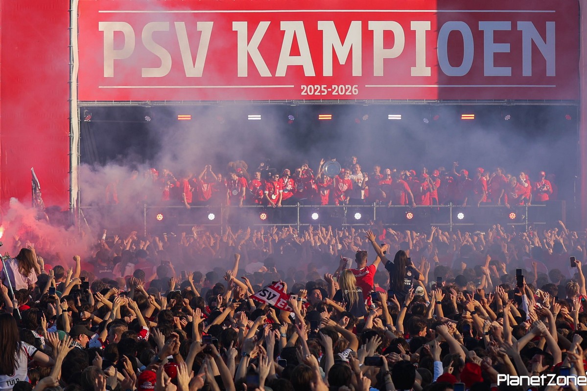 PSV Eindhoven Kampioen #27 7 april 2026 1/7