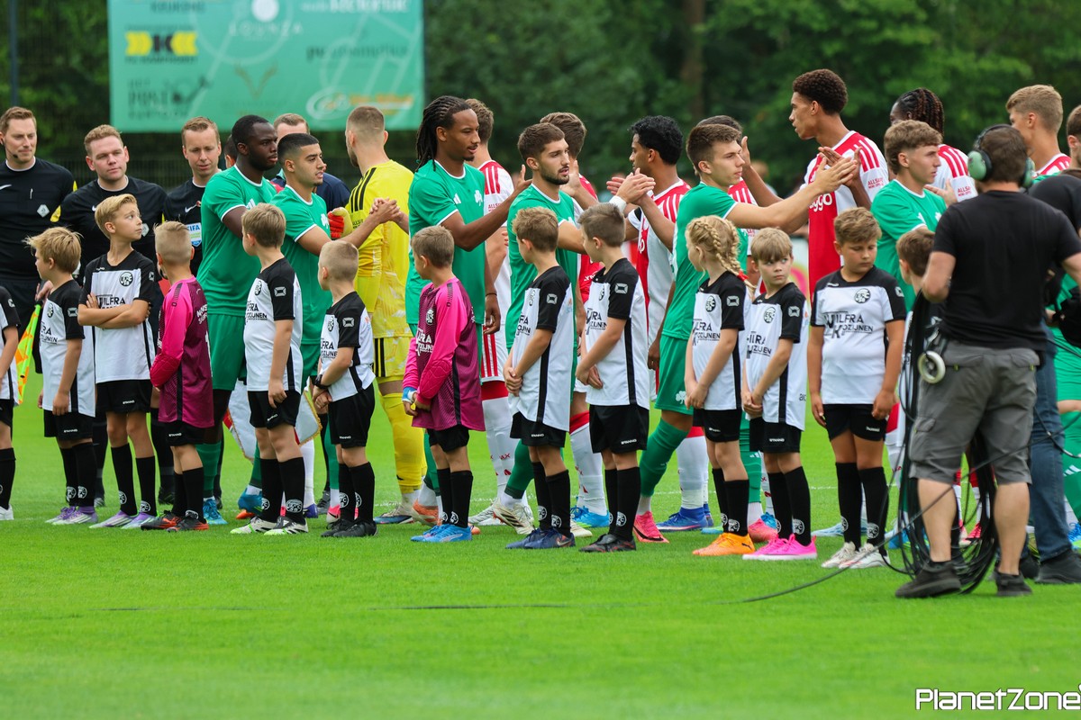 Ajax - panathinaikos © PlanerZone Media
