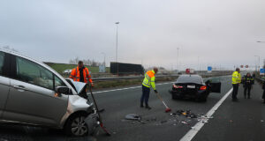 Drie auto’s betrokken bij ongeval op A20 bij knooppunt Terbregseplein