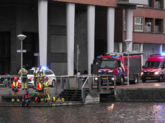 Persoon te water: Grote hulpverleningsactie opgestart Den Haag