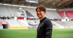 Europa League-finalist SC Freiburg haalt Japanse middenvelder Rihito Yamamoto binnen