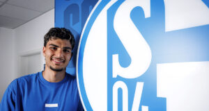 Schalke 04 legt talent Mertcan Ayhan langer vast tot medio 2030