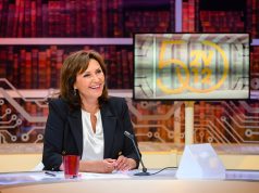 Vijfig jaar ‘2 voor 12’: BN’ers spelen de quiz tijdens speciale jubileumweek