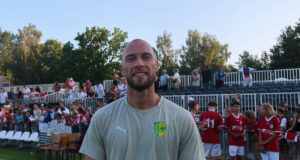 Mike van den Hoorn kijkt uit naar nieuw avontuur bij AEK Larnaca: “Het leek me een mooie stap”