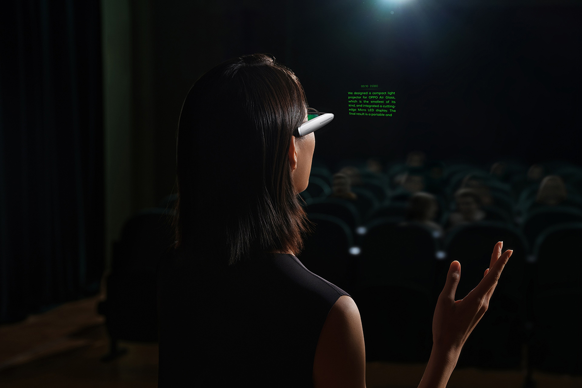 4. OPPO Air Glass-Teleprompter