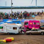 Talpa-dag voor programma ‘Alle Remmen Los’ op Speedway Emmen op 26 juli 2025. Op de foto het onderdeel ‘Racen met je caravan’. Foto: Huisman Media