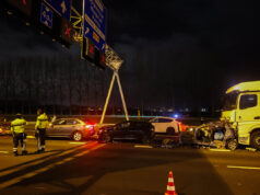 Zeven gewonden bij ernstig ongeluk op A15 bij Spijkenisse, twee in kritieke toestand