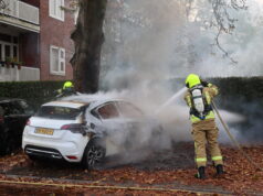 Auto uitgebrand in Rotterdam West