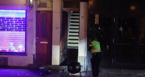 Explosie bij portiekwoning in Rotterdam-Zuid