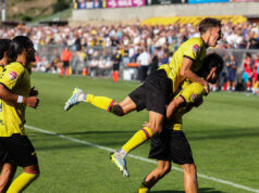 Polonaise in Venlo, VVV wint Limburgse derby om derde plaats