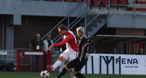 FC Emmen verslaat Almere City en mengt zich in de top