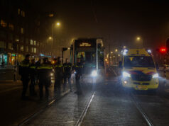 Man gewond naar ziekenhuis na aanrijding tram Laan op Zuid Rotterdam