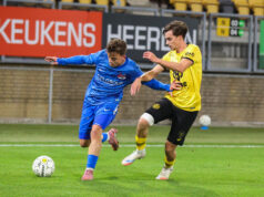 Jong AZ overleeft stormachtige slotfase en wint in Kerkrade