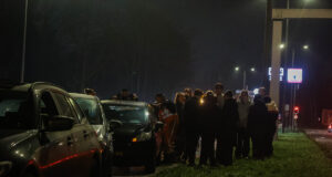 Kettingbotsing met vijf auto’s op Vaanweg Rotterdam richting opritten A29 en A15