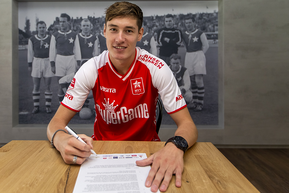 EVV Echt - Blauw Geel 38 Uden - Dutch Third Division