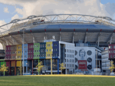 Ajax Neemt zware maatregelen: F-Side Gestraft, Ajax-Feyenoord Met Lege Vakken, Open Training Vervalt