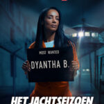 Jachtseizoen Mugshot Dyantha  PORTRAIT MET BRANDING300