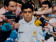 Bekijk de beste voetbal-documentaires en series op Viaplay