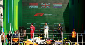 Norris pakt overtuigende zege in Mexico, Verstappen finisht als derde