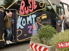 Paul de Leeuw toert door het land met ‘Busje komt zo’