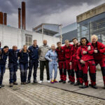 team blauw rood tough as nails